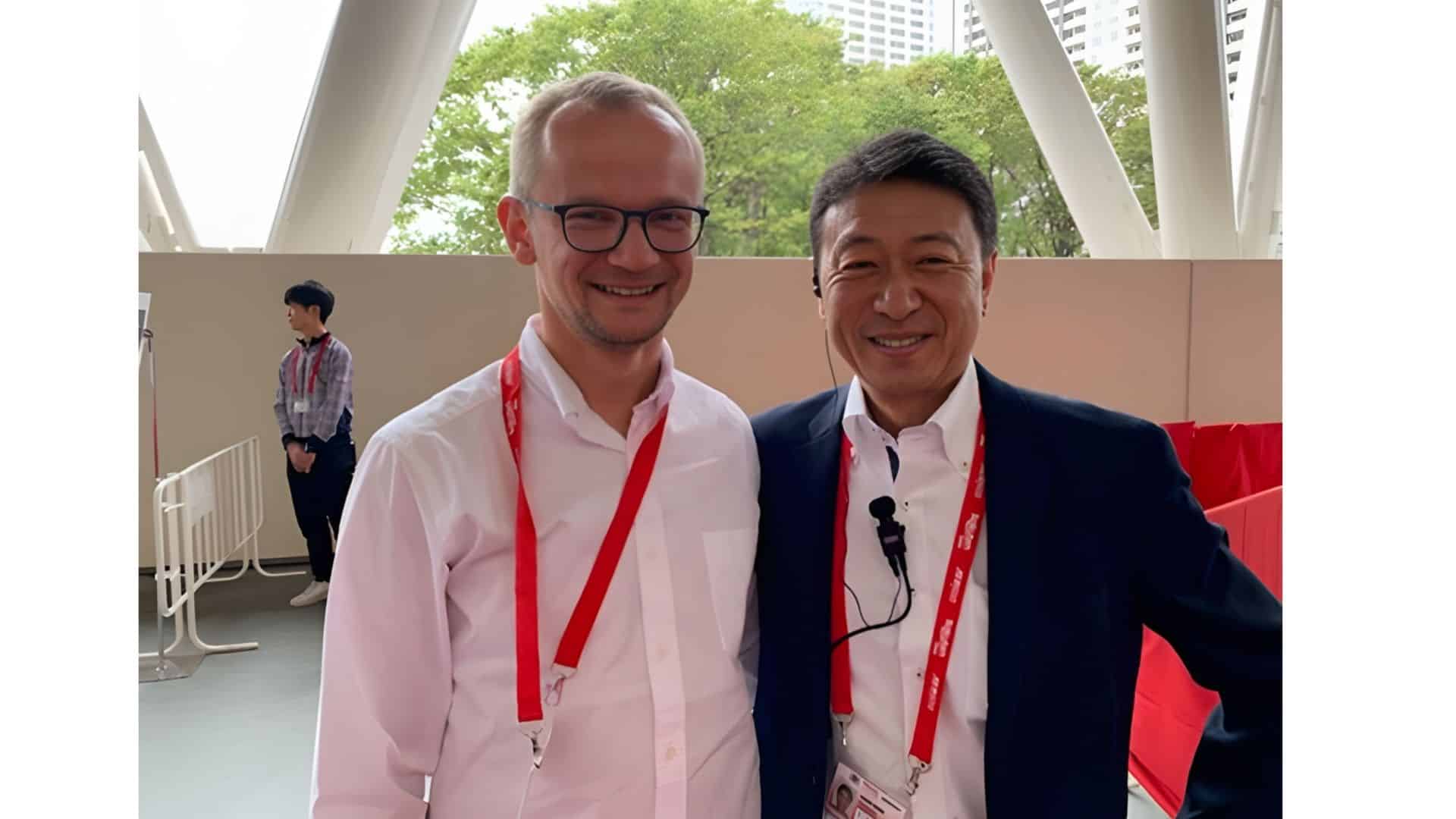 筆者友人(左)ポーランドメディア在籍、筆者(右)