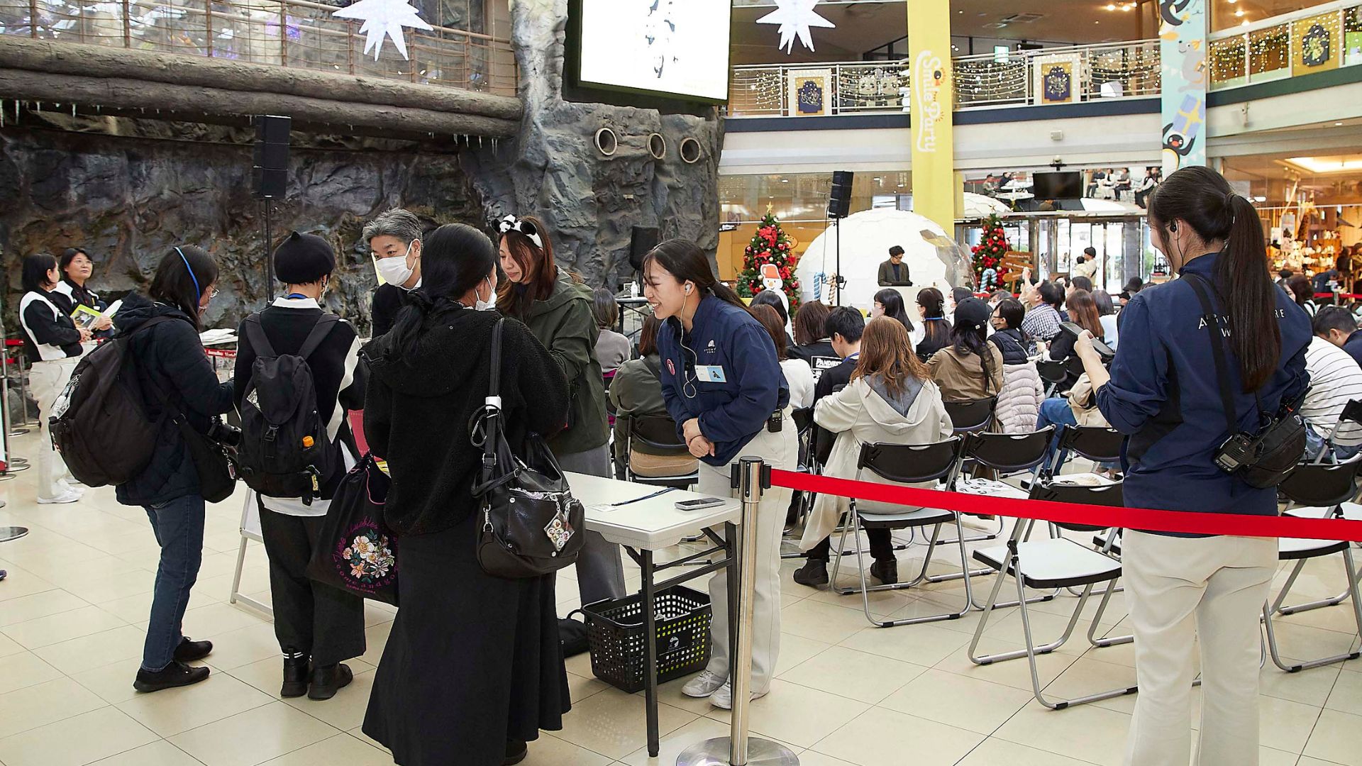 『FRaU』ADVENTURE WORLD特別号記念イベント